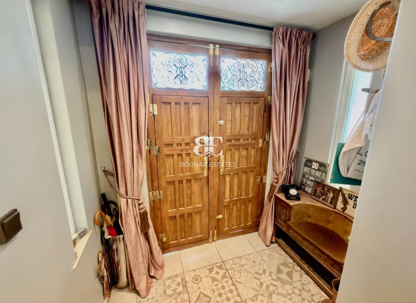 Wiederverkauf - Villa -
Almoradí - Heredades