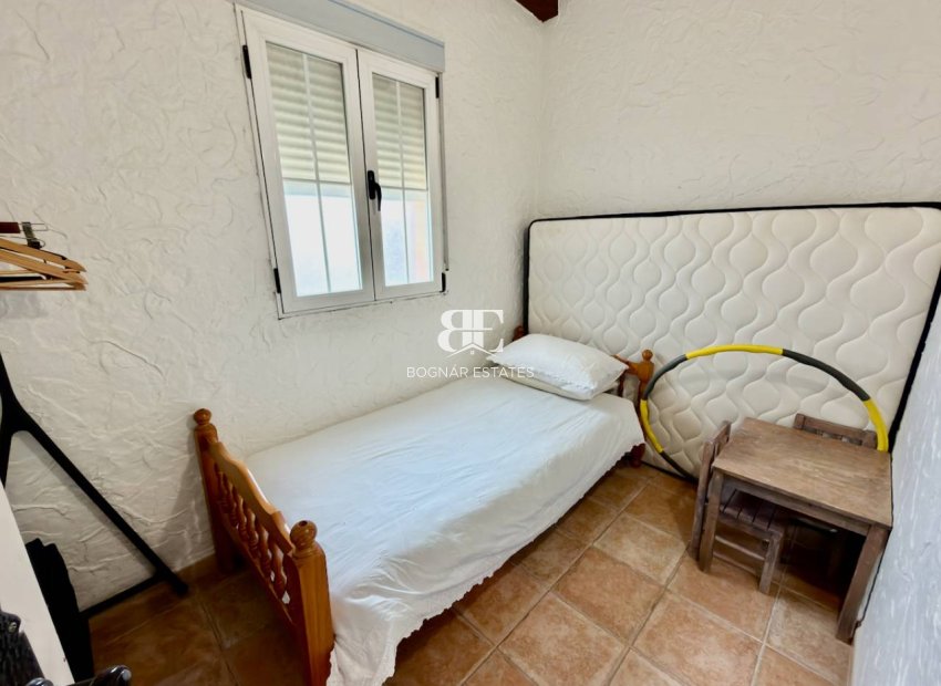 Wiederverkauf - Villa -
Almoradí - Heredades