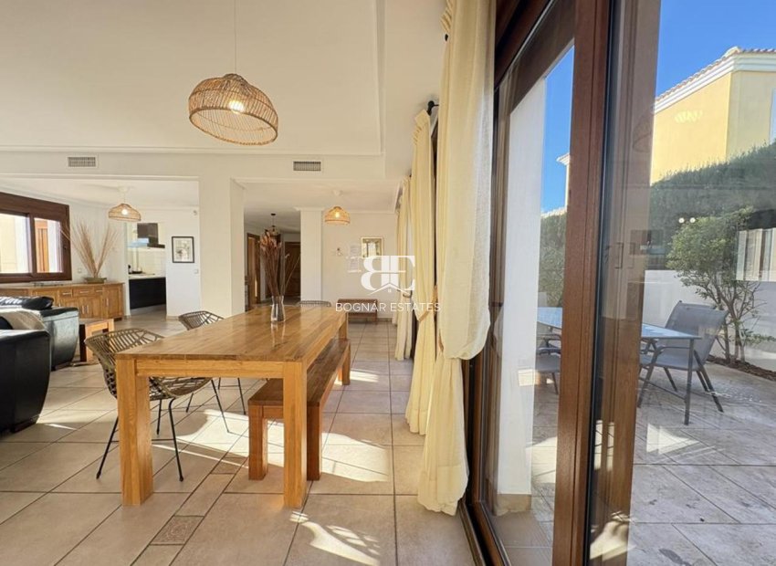 Wiederverkauf - Villa -
Altaona Golf and Country Village - Altaona Golf - Country Village