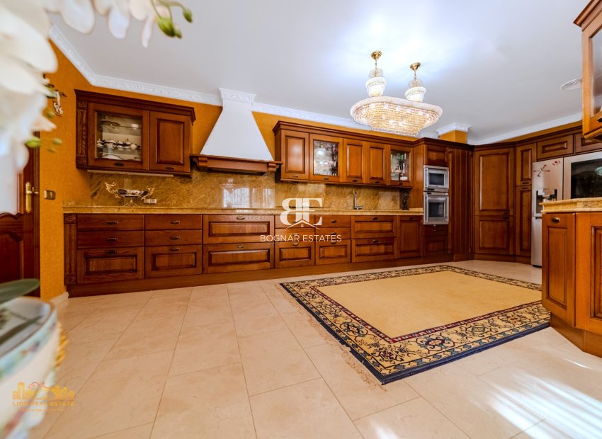 Wiederverkauf - Villa -
Altea - Altea Hills