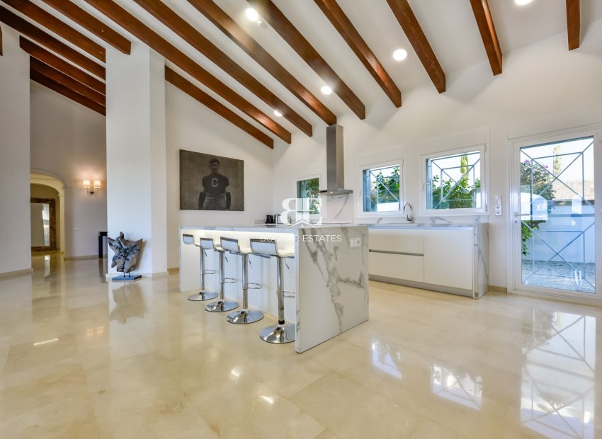 Wiederverkauf - Villa -
Altea - Sierra de Altea