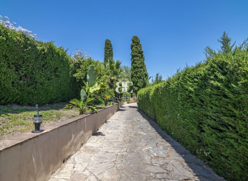 Wiederverkauf - Villa -
Benahavis - La Quinta