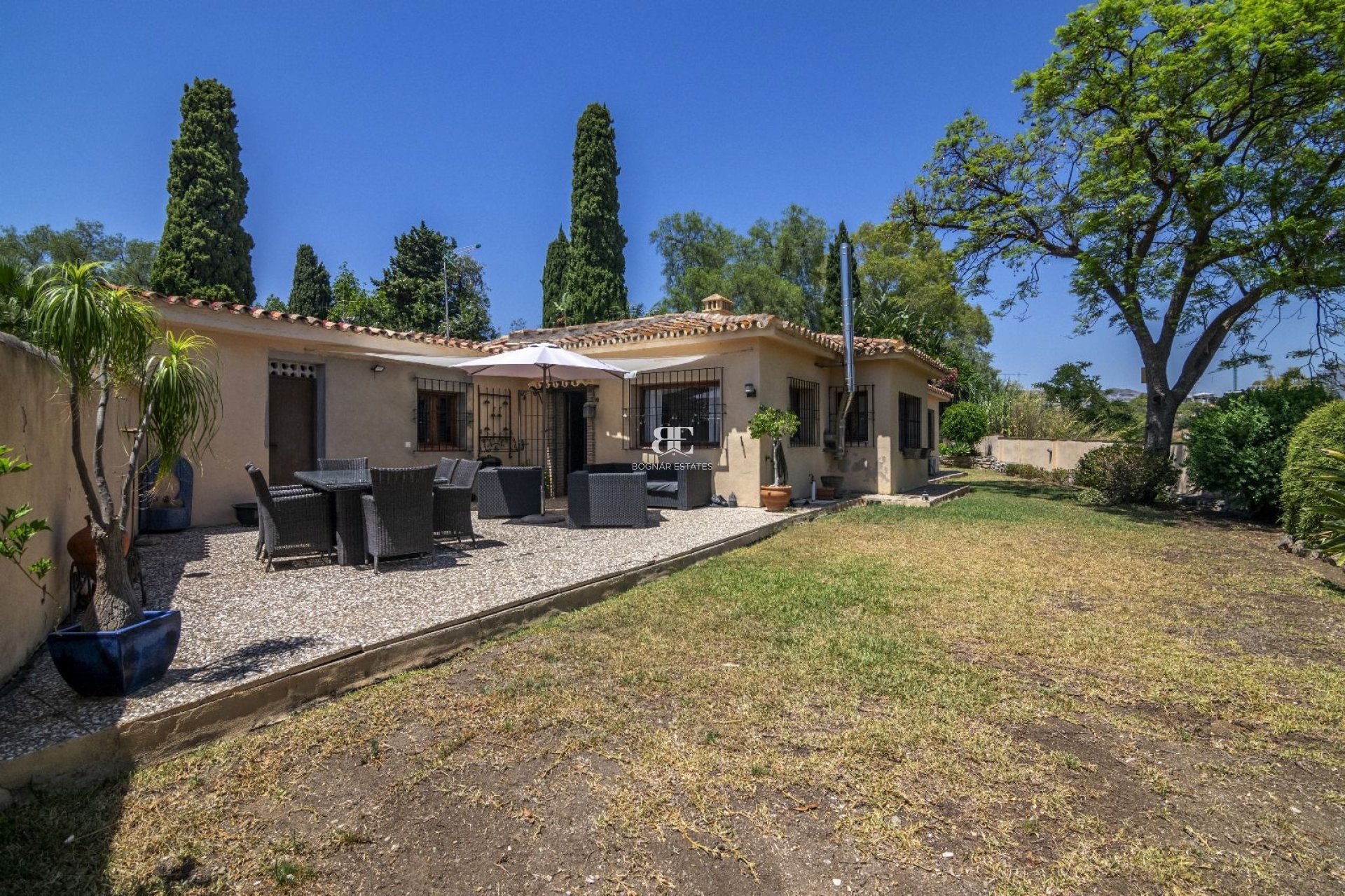 Wiederverkauf - Villa -
Benahavis - La Quinta
