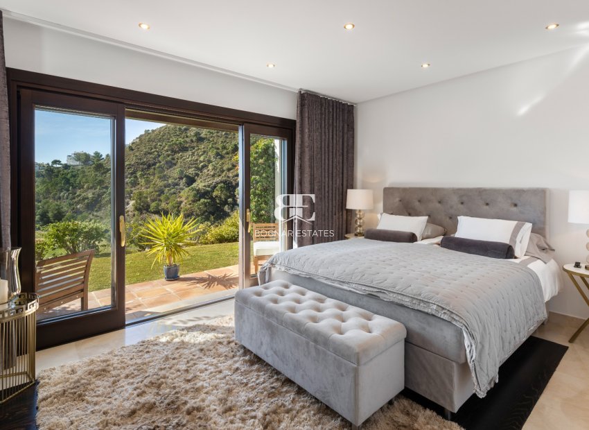 Wiederverkauf - Villa -
Benahavis - La Quinta