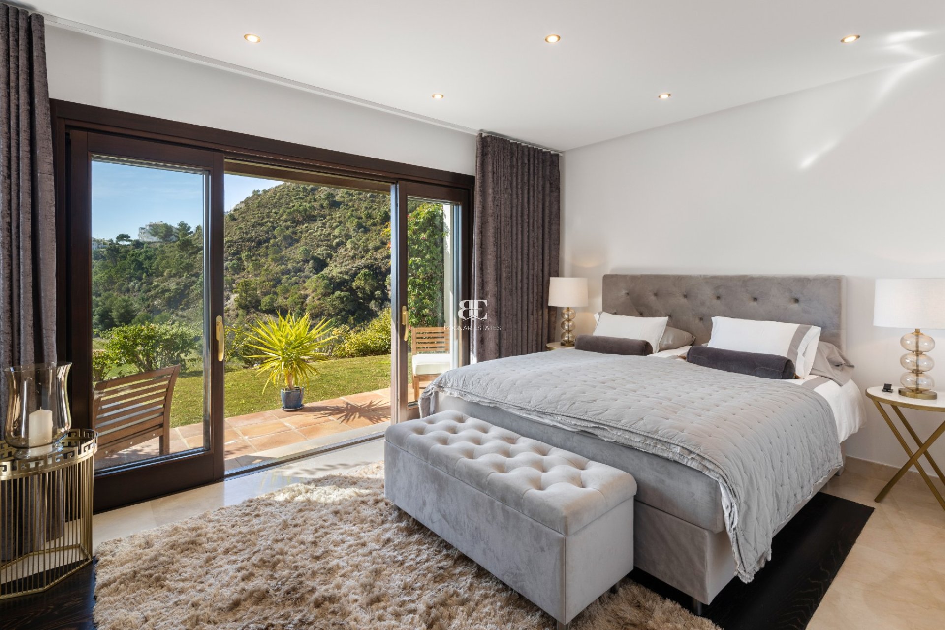Wiederverkauf - Villa -
Benahavis - La Quinta