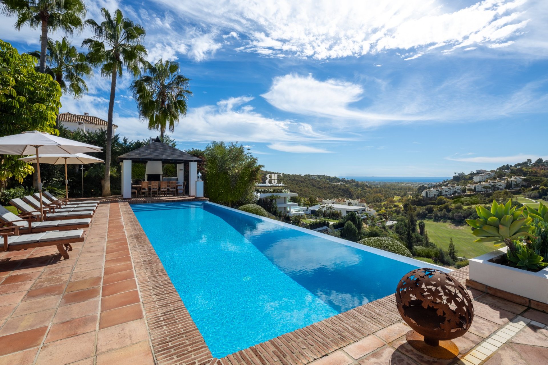 Wiederverkauf - Villa -
Benahavis - La Quinta