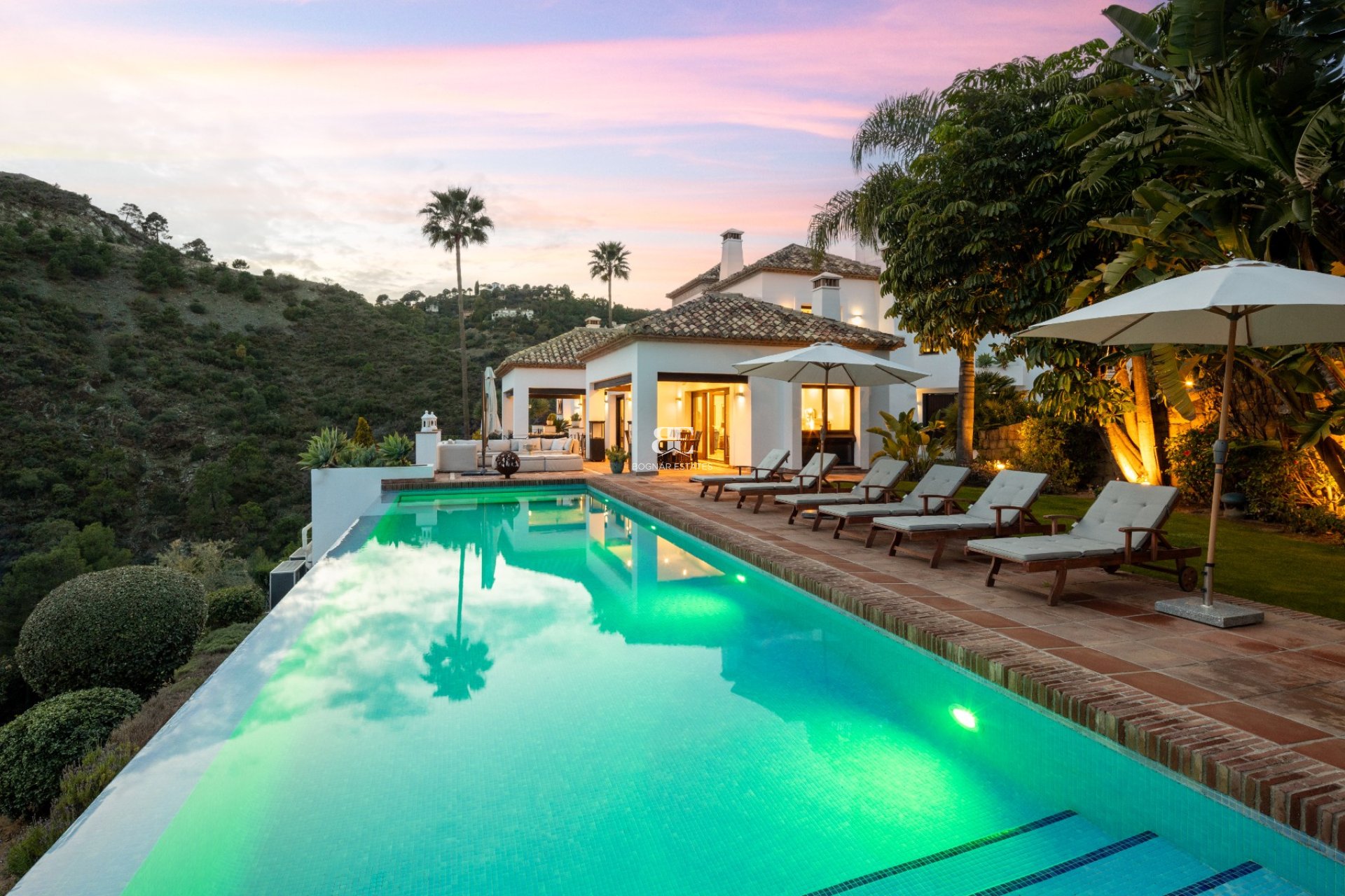 Wiederverkauf - Villa -
Benahavis - La Quinta