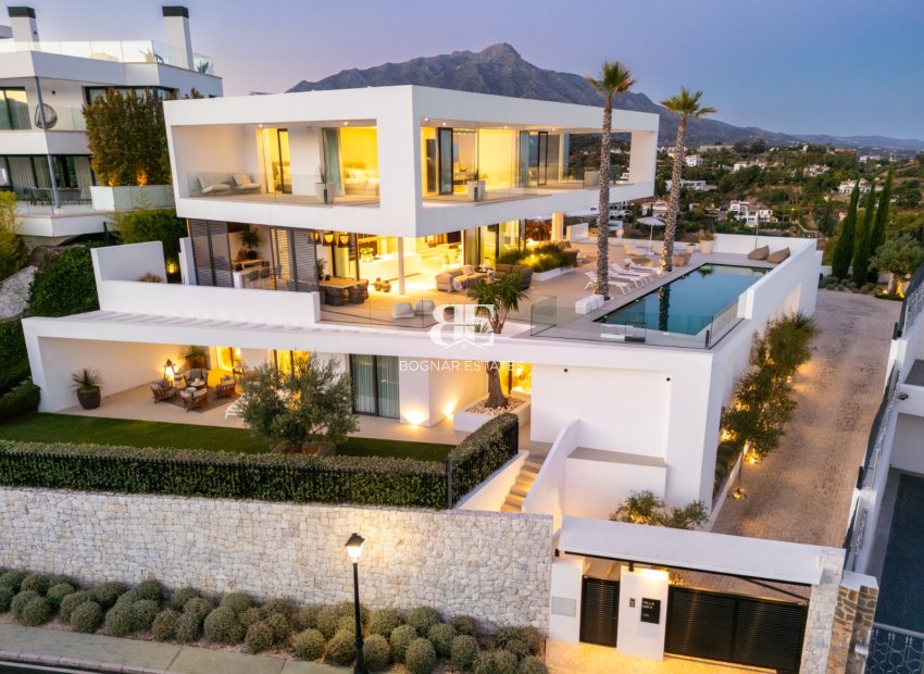 Wiederverkauf - Villa -
Benahavis - La Quinta