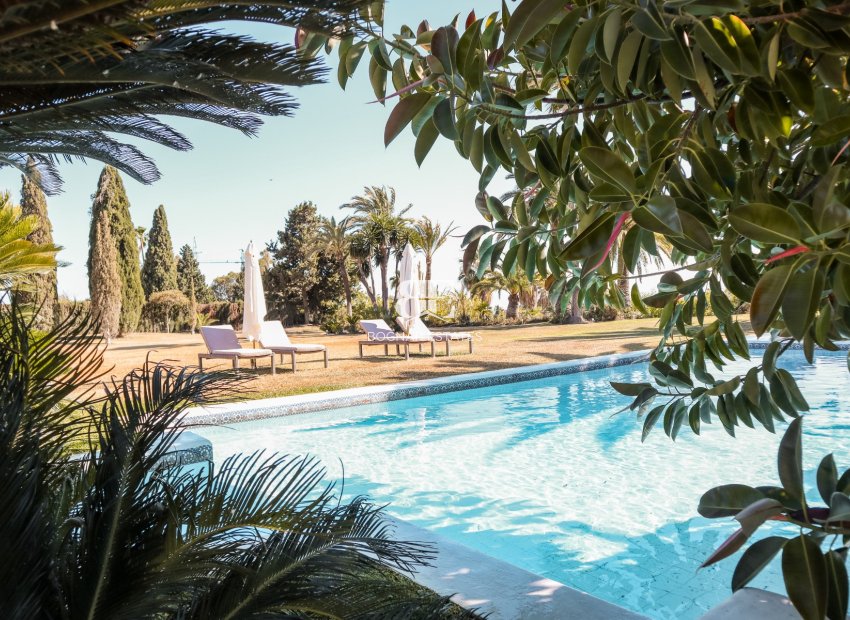 Wiederverkauf - Villa -
Benahavis