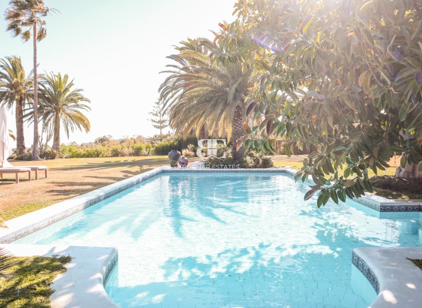 Wiederverkauf - Villa -
Benahavis