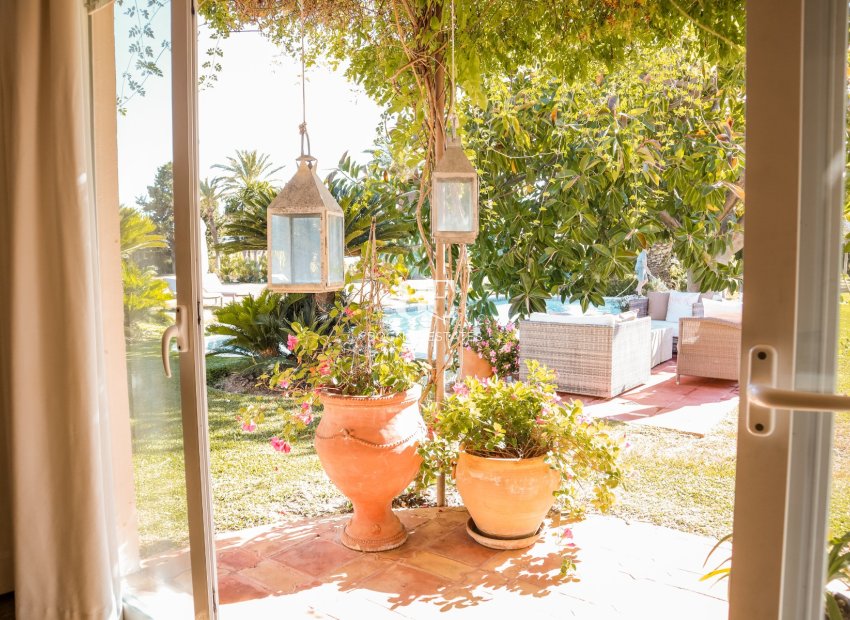 Wiederverkauf - Villa -
Benahavis