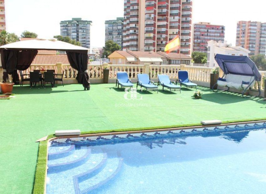 Wiederverkauf - Villa -
Benidorm - Poniente