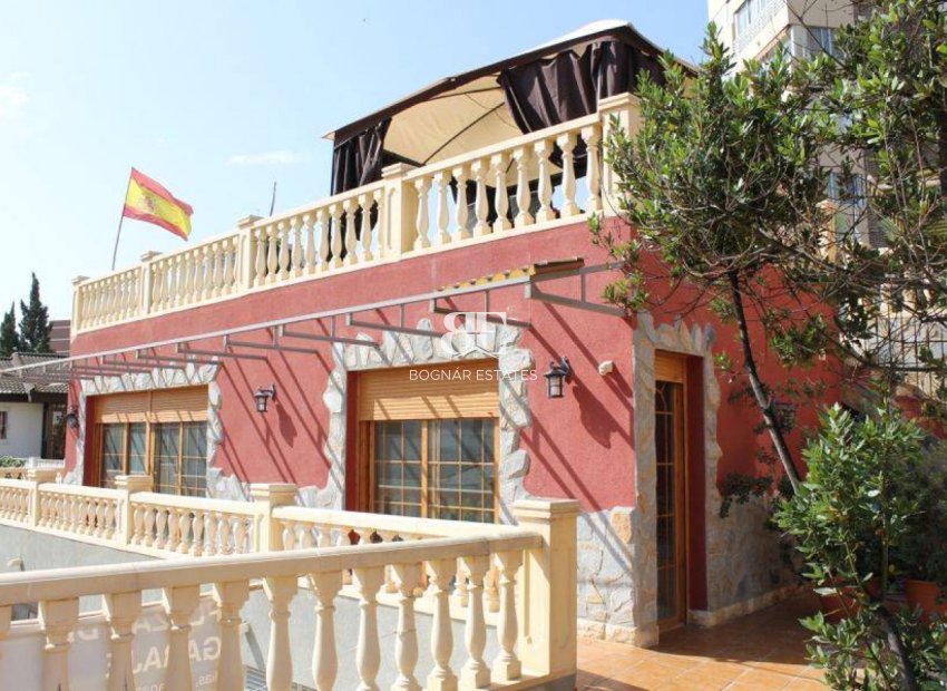 Wiederverkauf - Villa -
Benidorm - Poniente