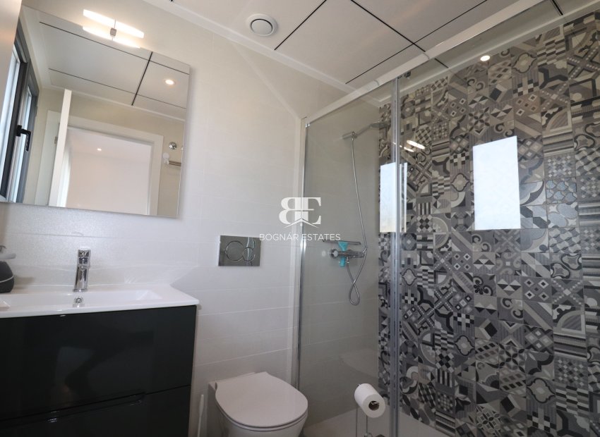 Wiederverkauf - Villa -
Bigastro