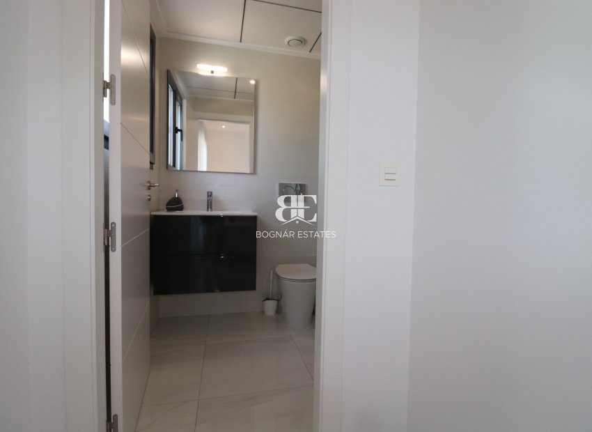 Wiederverkauf - Villa -
Bigastro