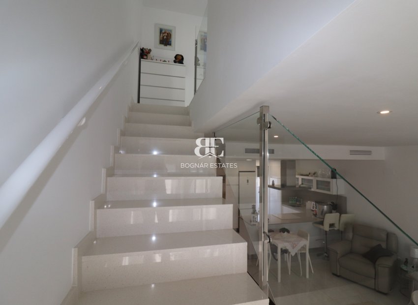 Wiederverkauf - Villa -
Bigastro