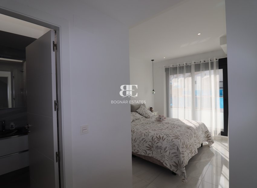 Wiederverkauf - Villa -
Bigastro