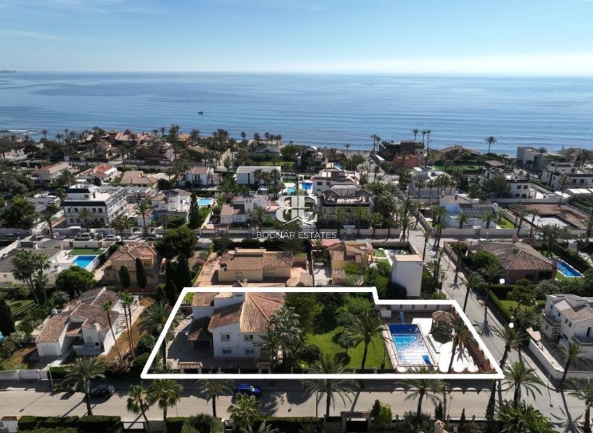 Wiederverkauf - Villa -
Cabo Roig