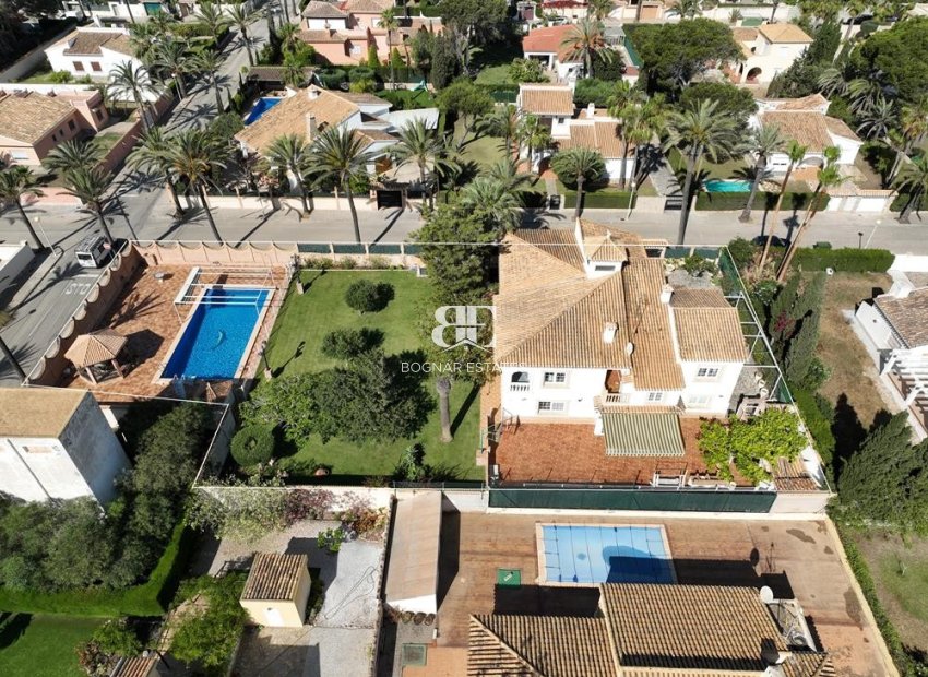 Wiederverkauf - Villa -
Cabo Roig