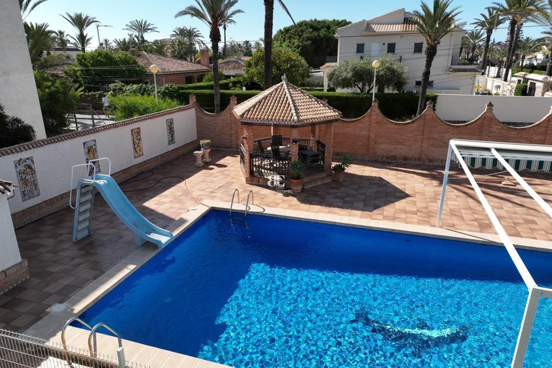 Wiederverkauf - Villa -
Cabo Roig