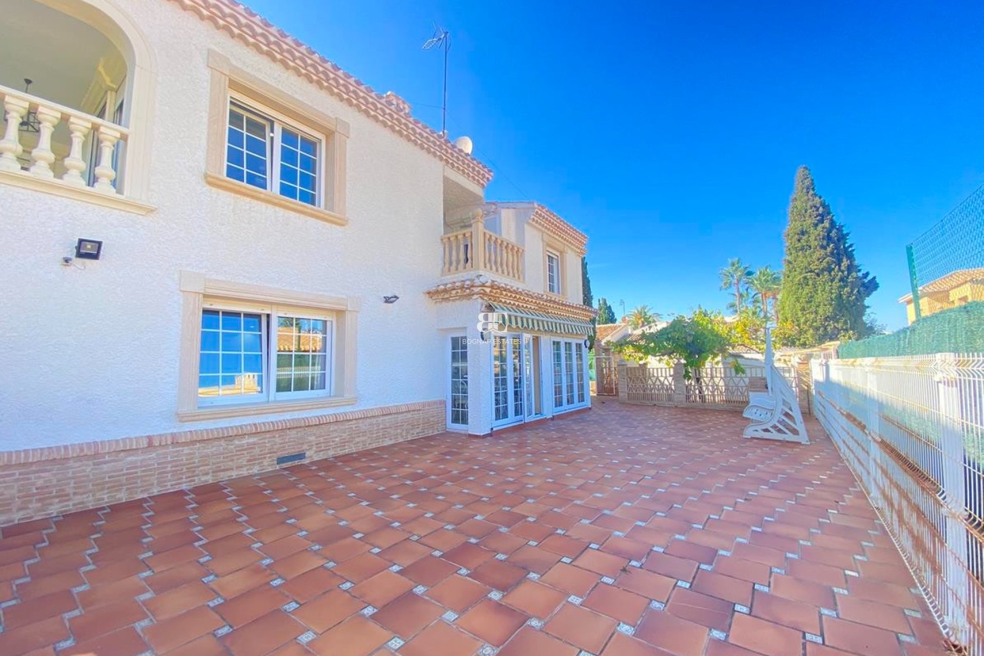 Wiederverkauf - Villa -
Cabo Roig
