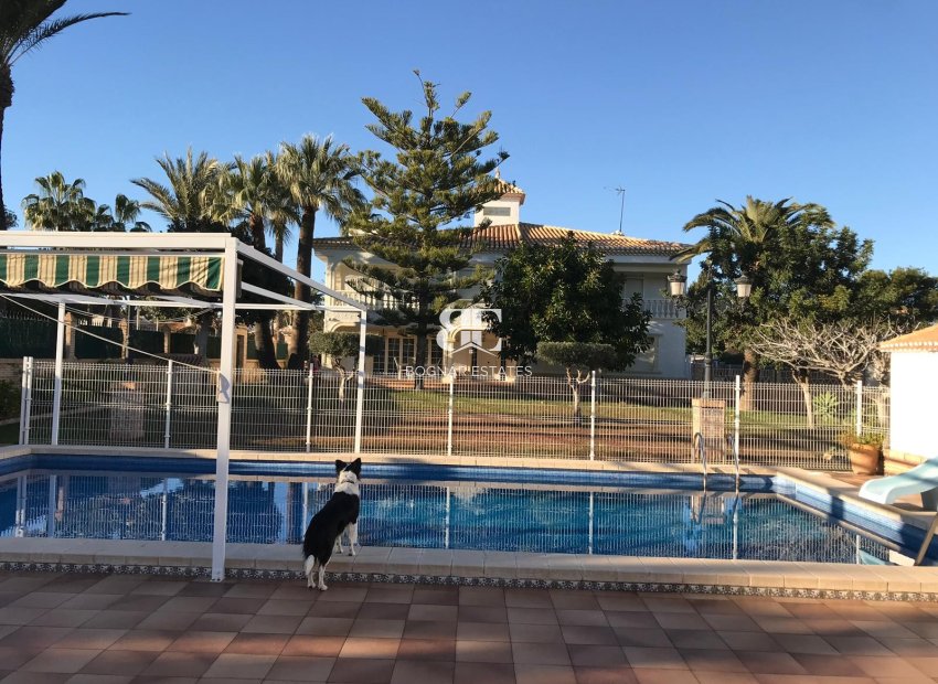 Wiederverkauf - Villa -
Cabo Roig
