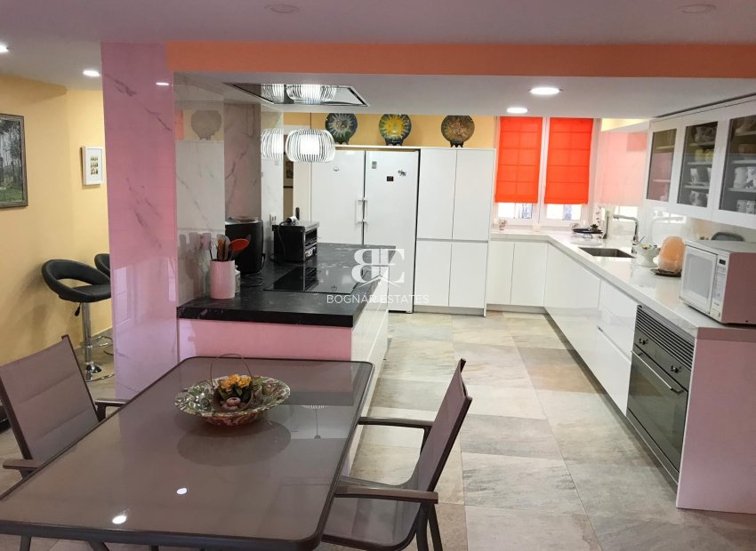 Wiederverkauf - Villa -
Cabo Roig