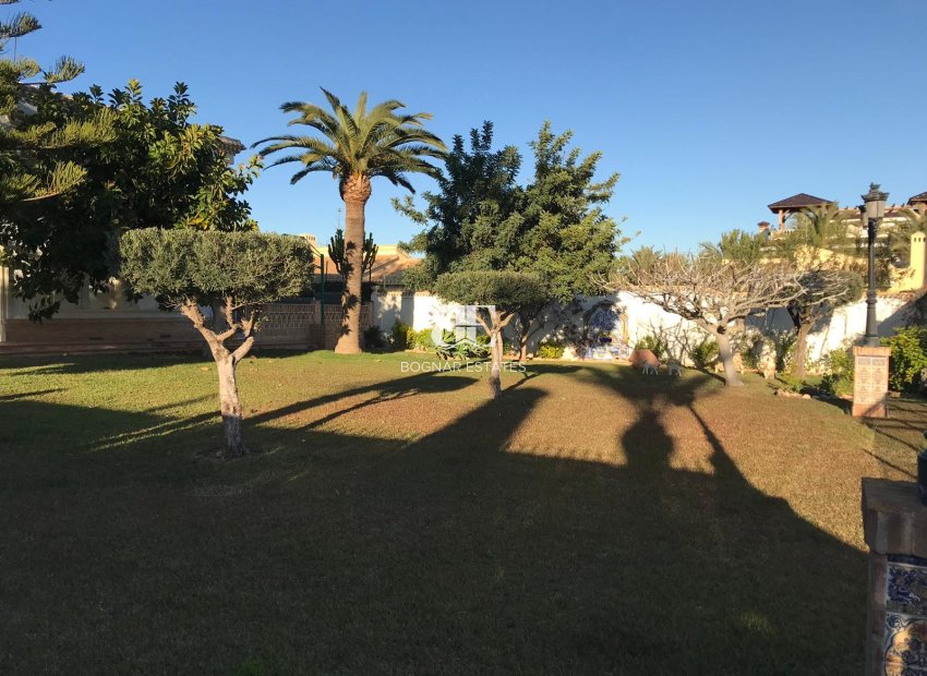 Wiederverkauf - Villa -
Cabo Roig