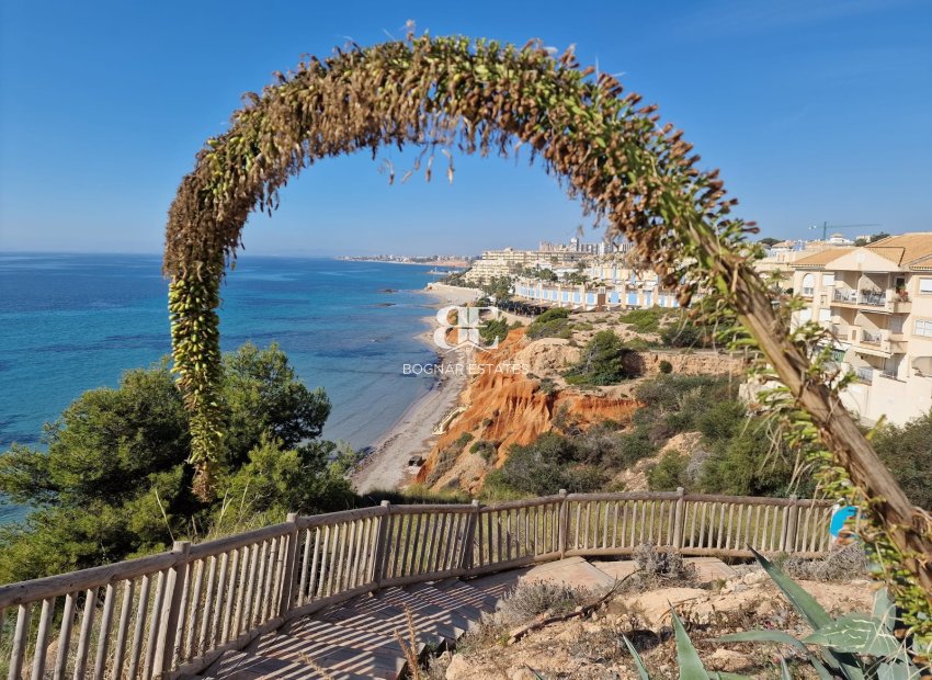 Wiederverkauf - Villa -
Cabo Roig