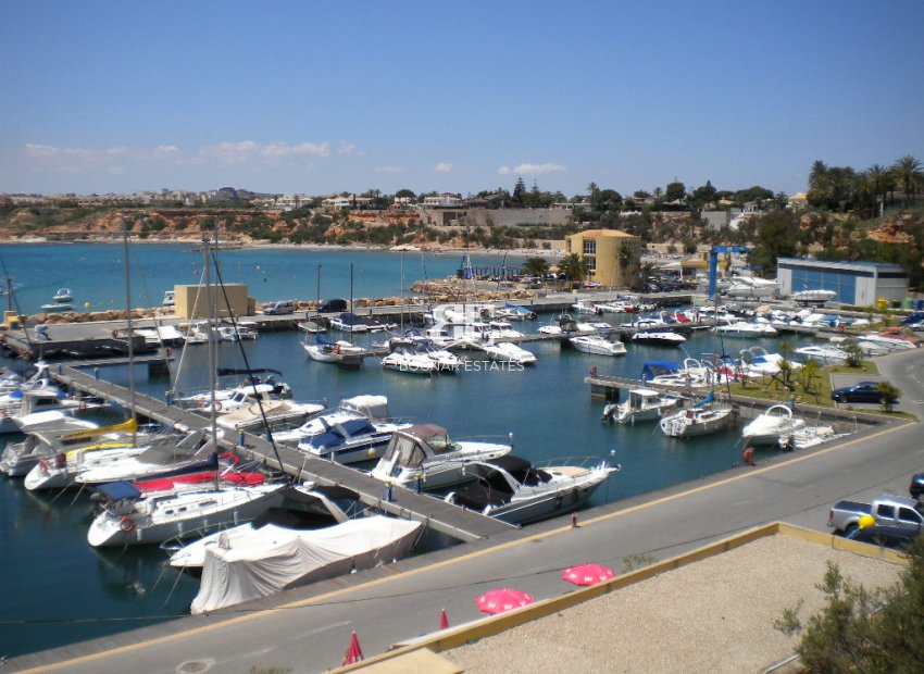 Wiederverkauf - Villa -
Cabo Roig