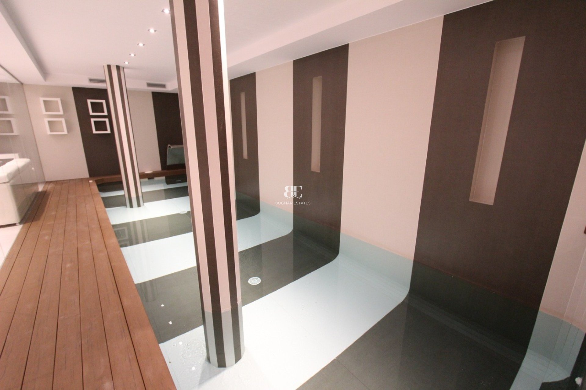 Wiederverkauf - Villa -
Calpe - Zona Puerto Blanco - Maryvilla