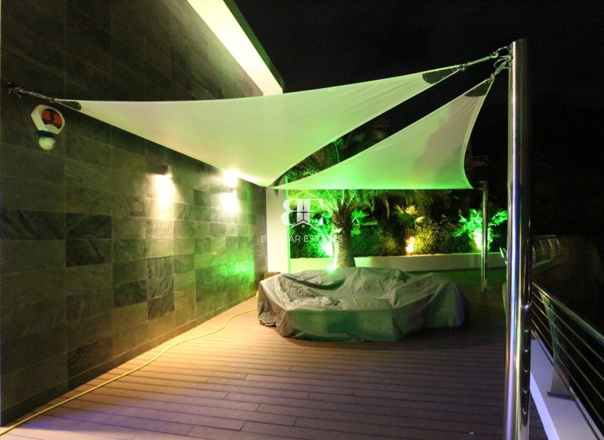 Wiederverkauf - Villa -
Calpe - Zona Puerto Blanco - Maryvilla