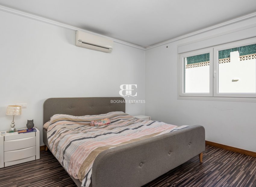 Wiederverkauf - Villa -
Ciudad Quesada - Central Quesada