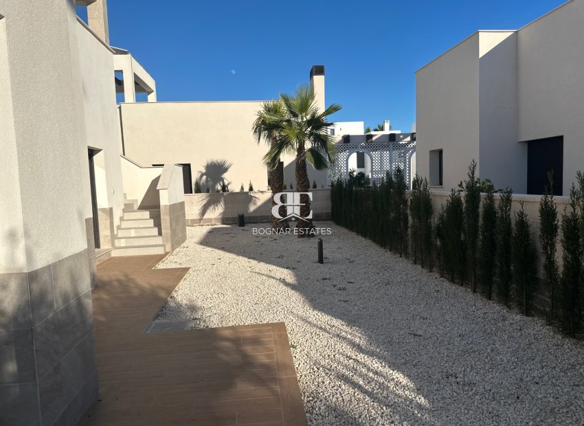 Wiederverkauf - Villa -
Ciudad Quesada - Doña Pepa