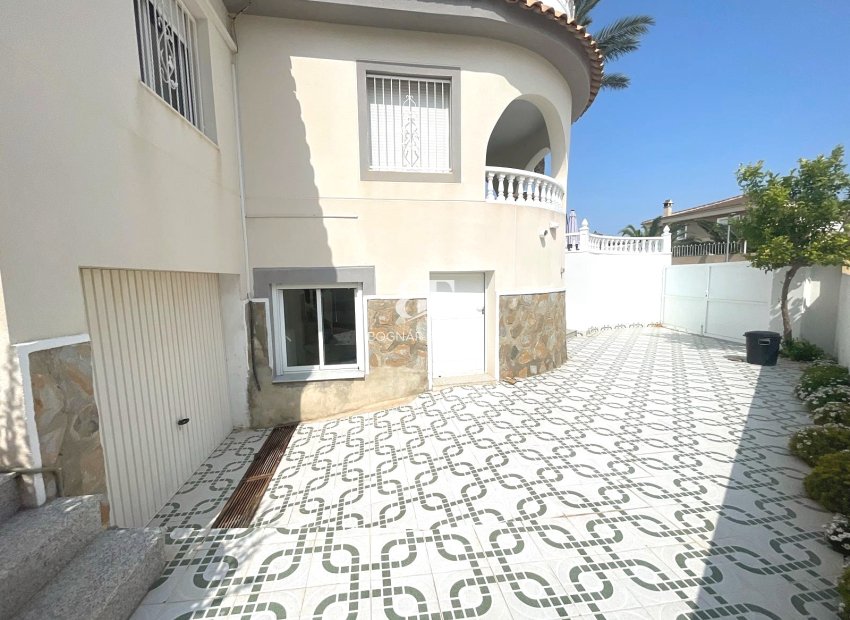 Wiederverkauf - Villa -
Ciudad Quesada - La Marquesa Golf