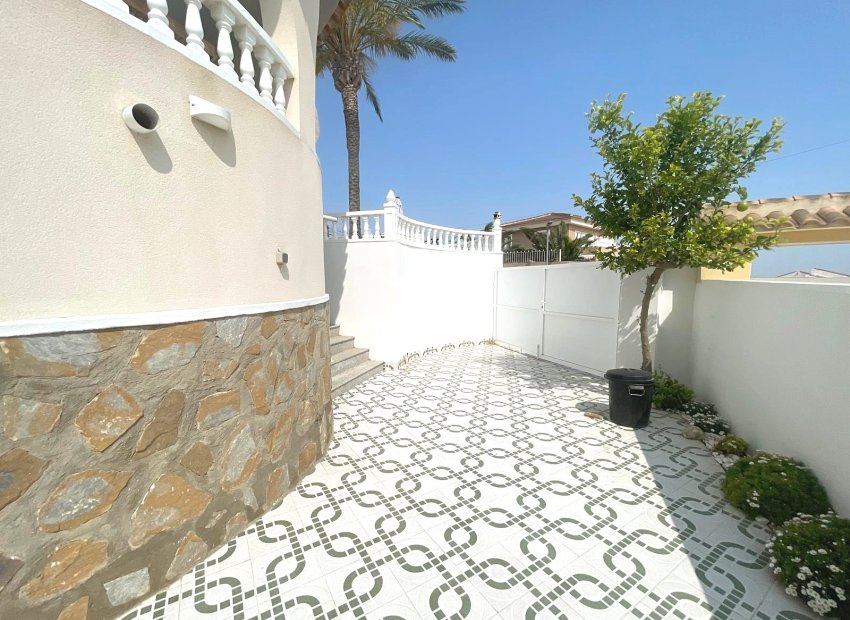 Wiederverkauf - Villa -
Ciudad Quesada - La Marquesa Golf