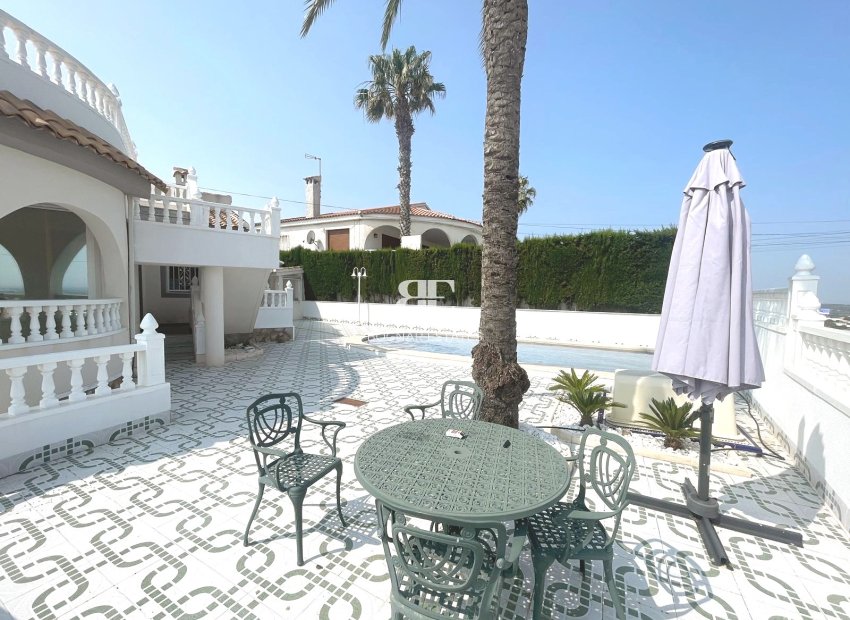 Wiederverkauf - Villa -
Ciudad Quesada - La Marquesa Golf