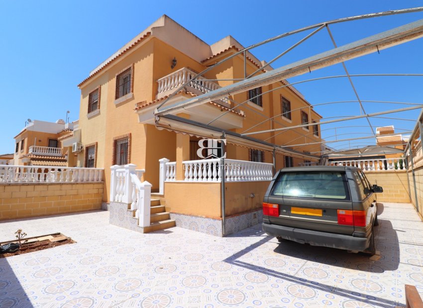 Wiederverkauf - Villa -
Ciudad Quesada - Lo Marabú