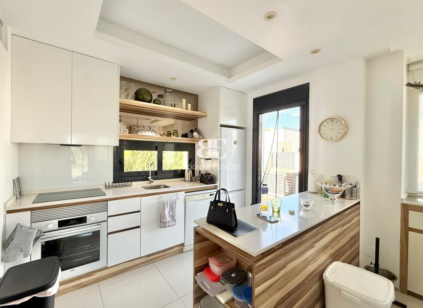 Wiederverkauf - Villa -
Ciudad Quesada - Pueblo Bravo