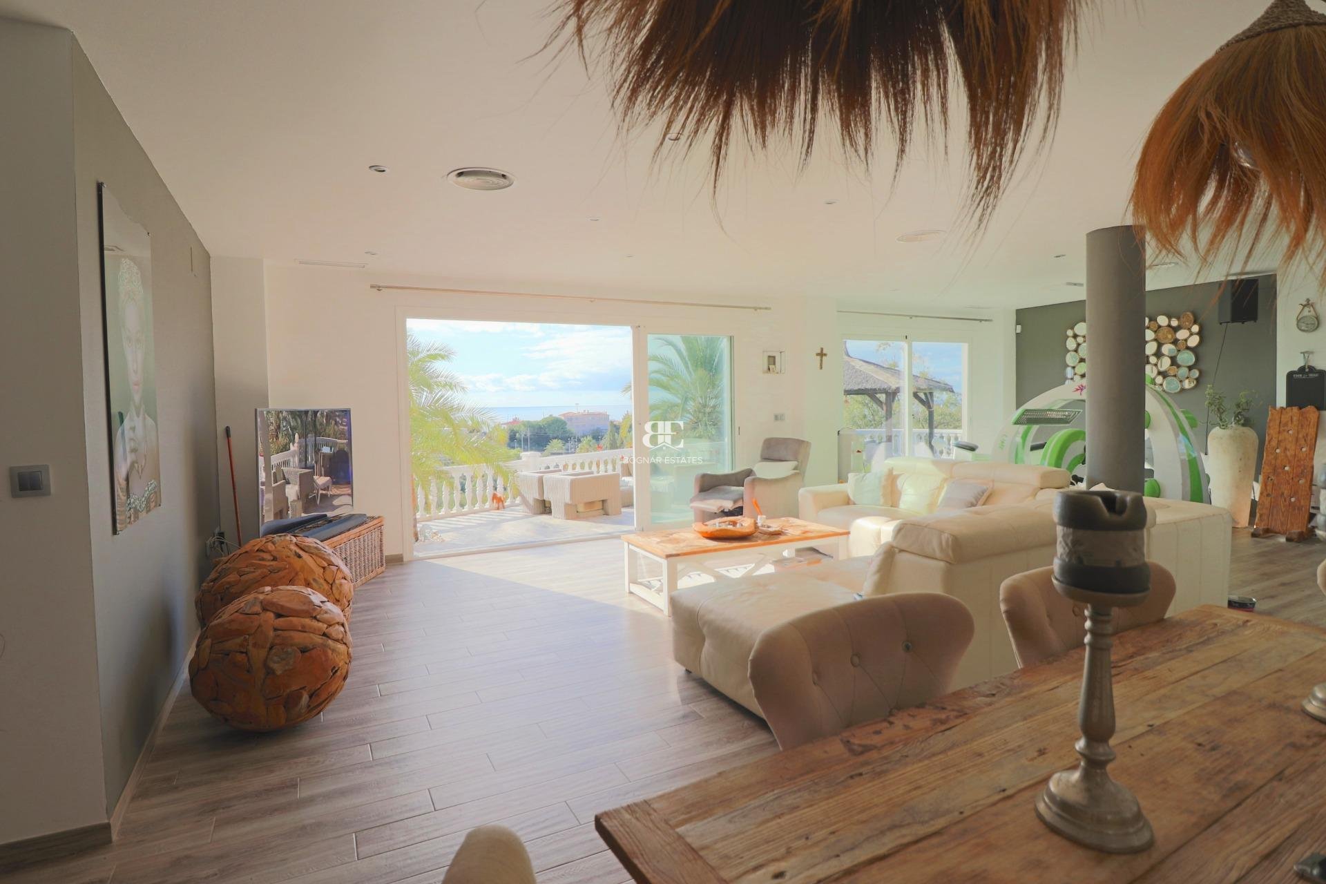 Wiederverkauf - Villa -
El Campello - Coveta fuma