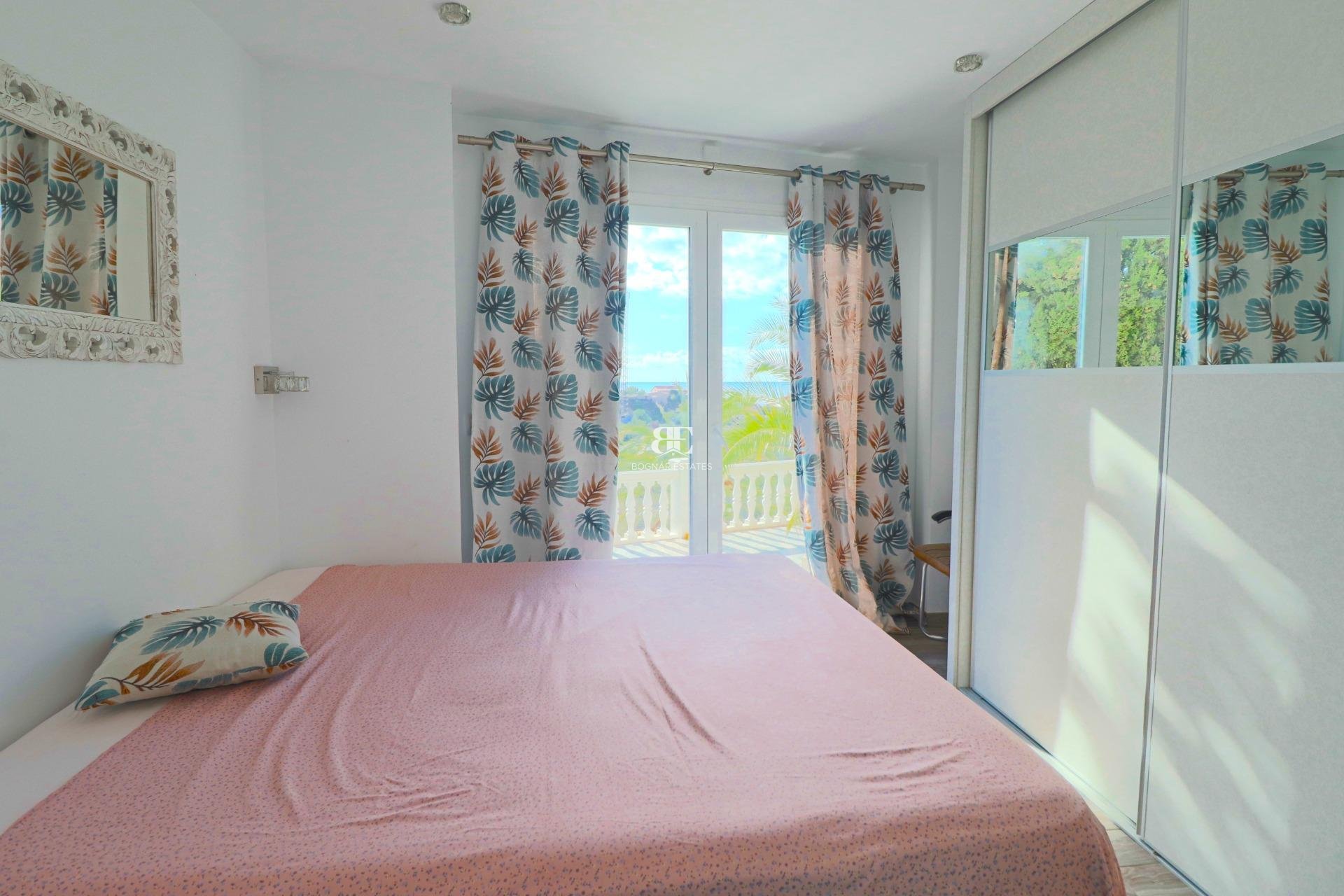 Wiederverkauf - Villa -
El Campello - Coveta fuma