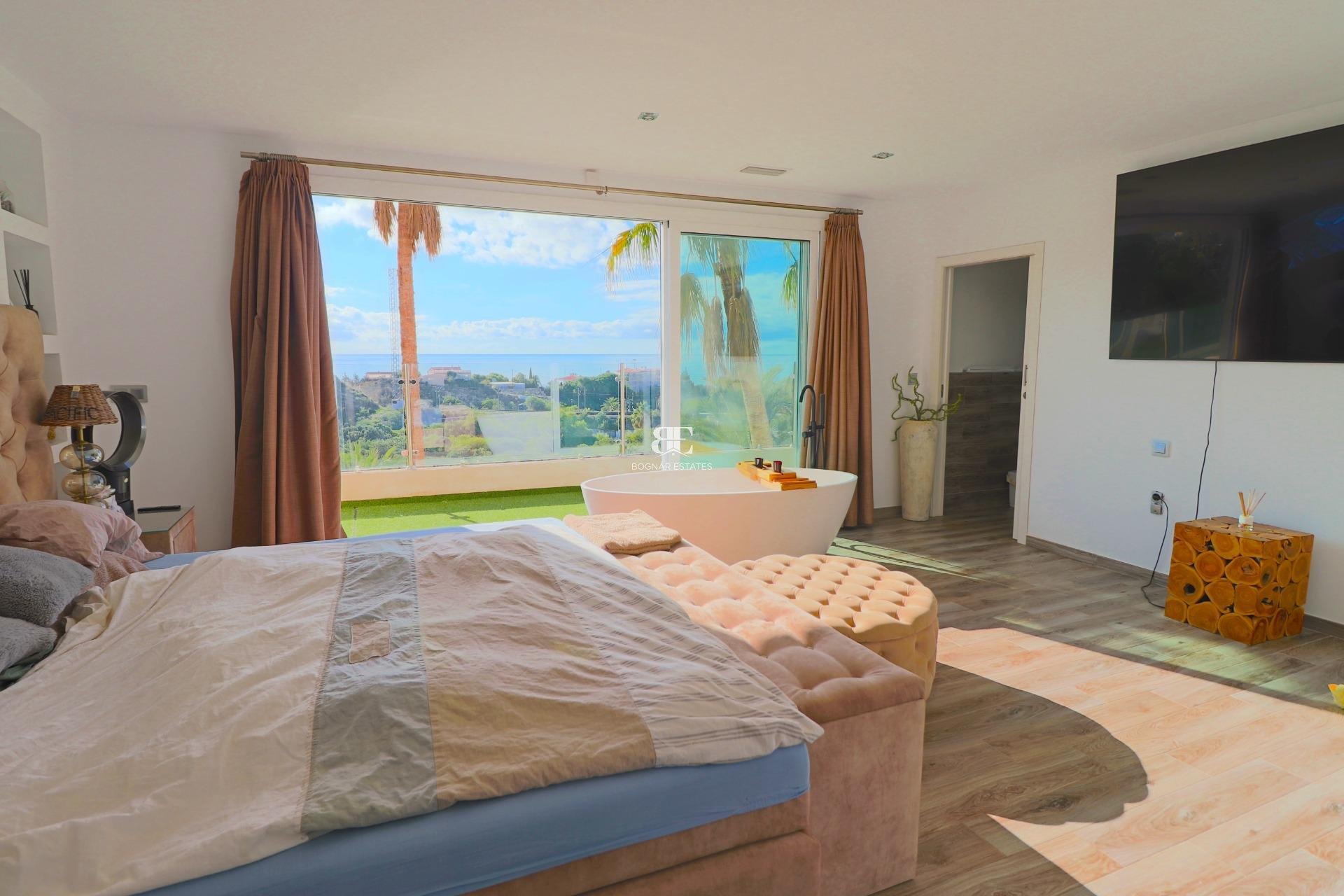 Wiederverkauf - Villa -
El Campello - Coveta fuma