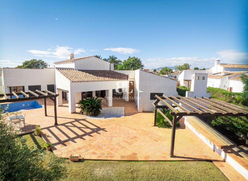 Wiederverkauf - Villa -
El Valle Golf Resort