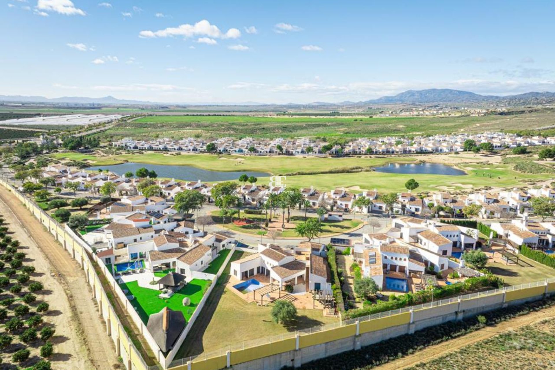 Wiederverkauf - Villa -
El Valle Golf Resort