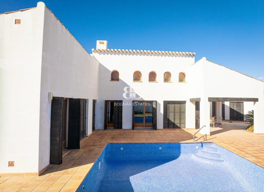 Wiederverkauf - Villa -
El Valle Golf Resort