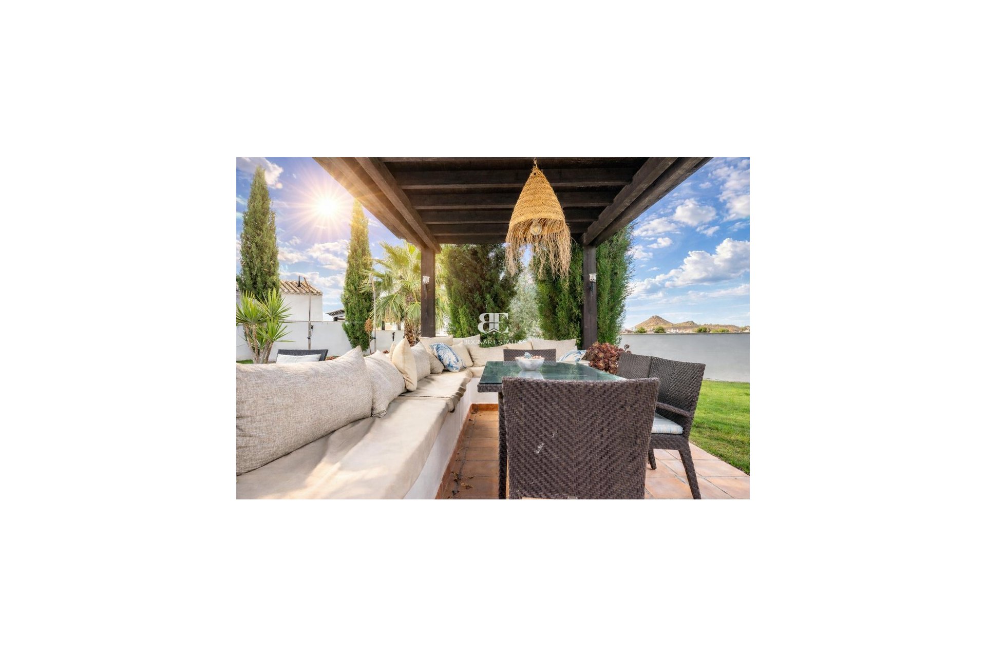 Wiederverkauf - Villa -
El Valle Golf Resort