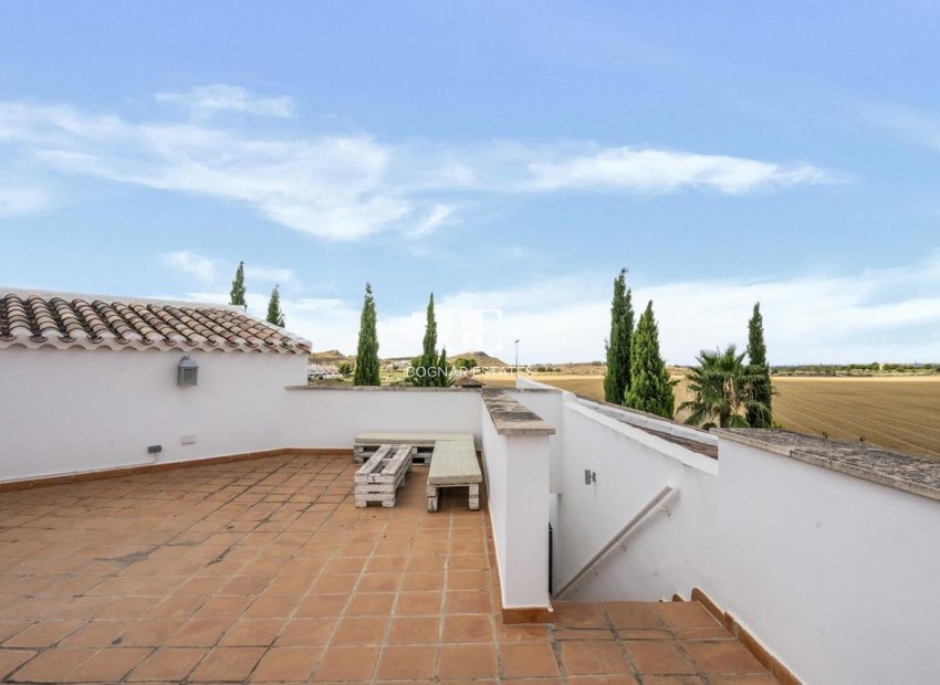 Wiederverkauf - Villa -
El Valle Golf Resort