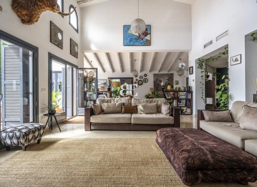 Wiederverkauf - Villa -
El Valle Golf Resort