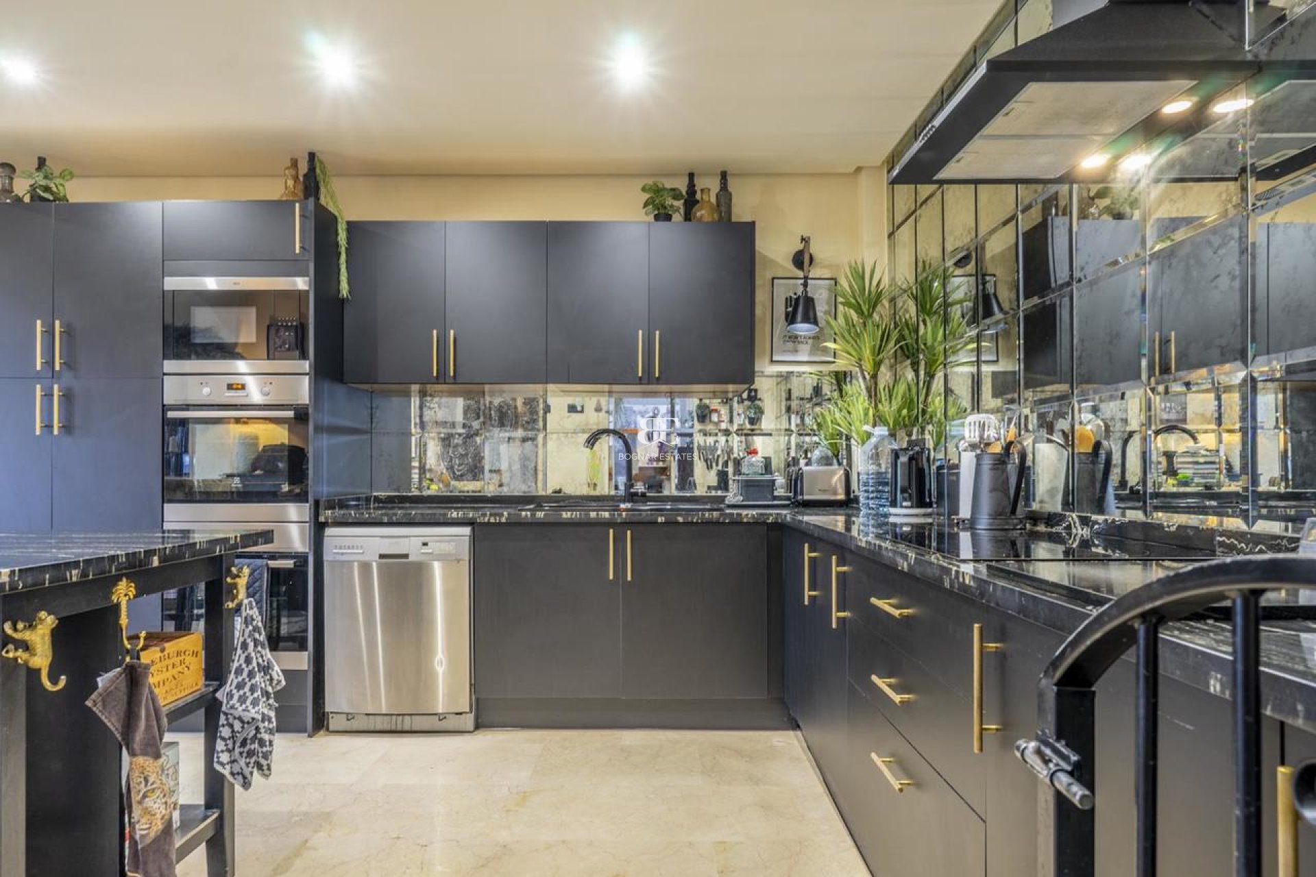 Wiederverkauf - Villa -
El Valle Golf Resort