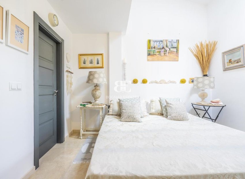 Wiederverkauf - Villa -
El Valle Golf Resort